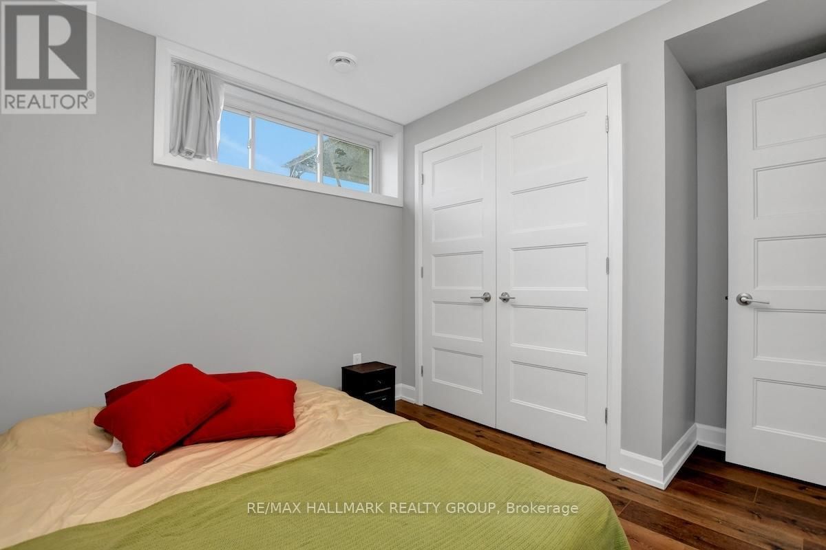 609 MISTY STREET Image 37