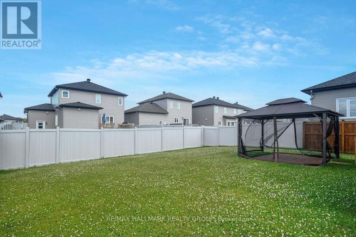 609 MISTY STREET Image 40