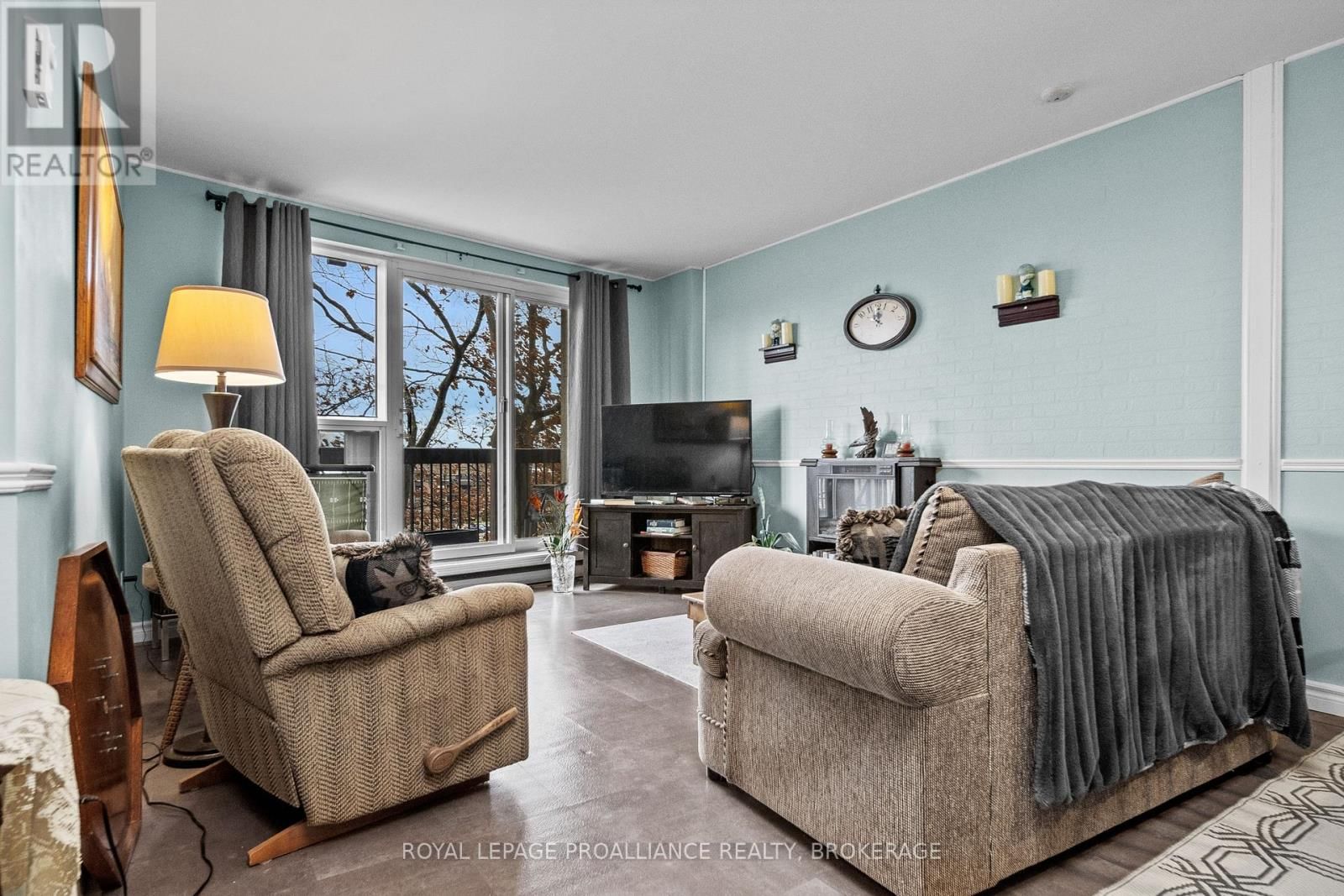 510 - 66 GREENVIEW DRIVE Image 13