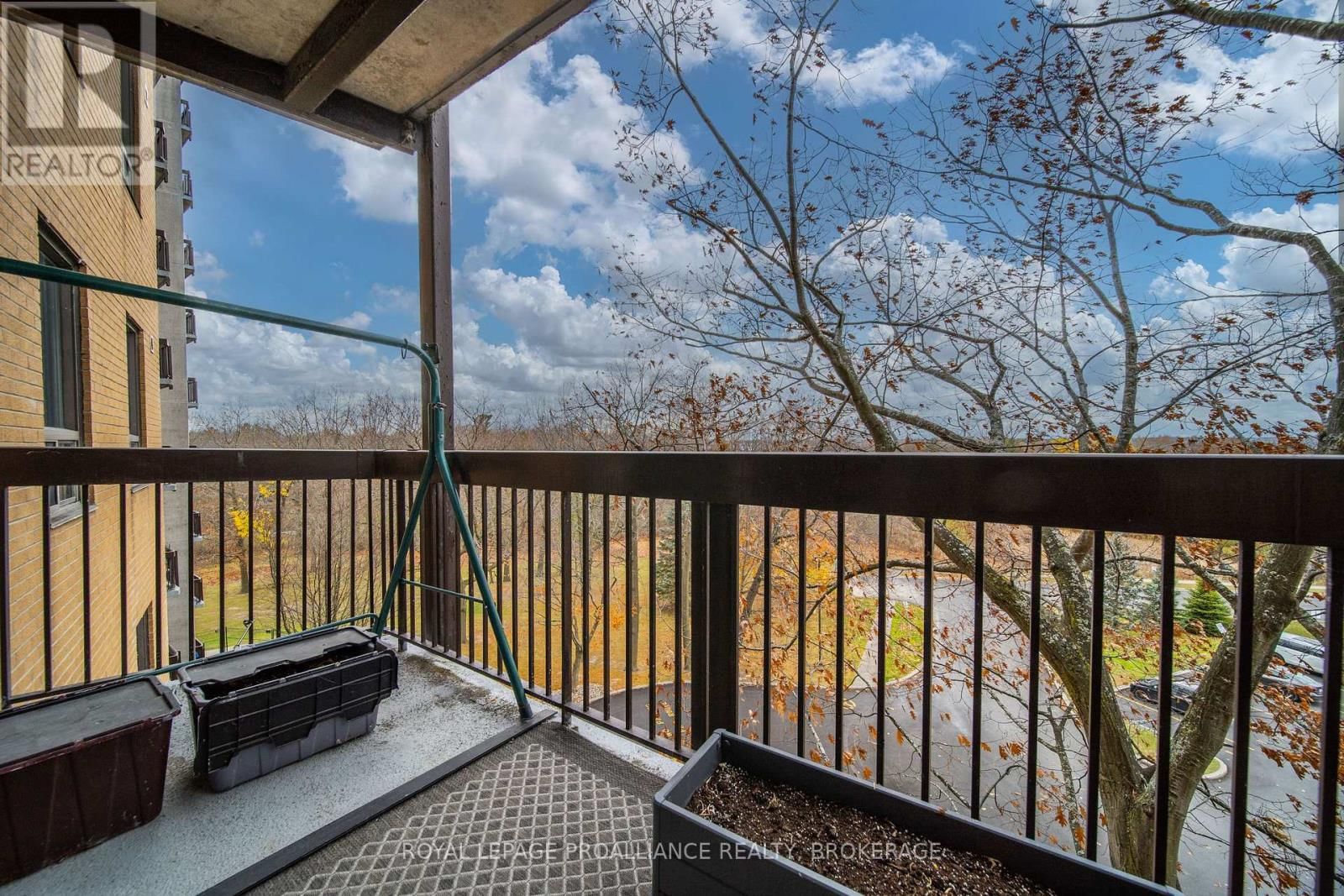 510 - 66 GREENVIEW DRIVE Image 18