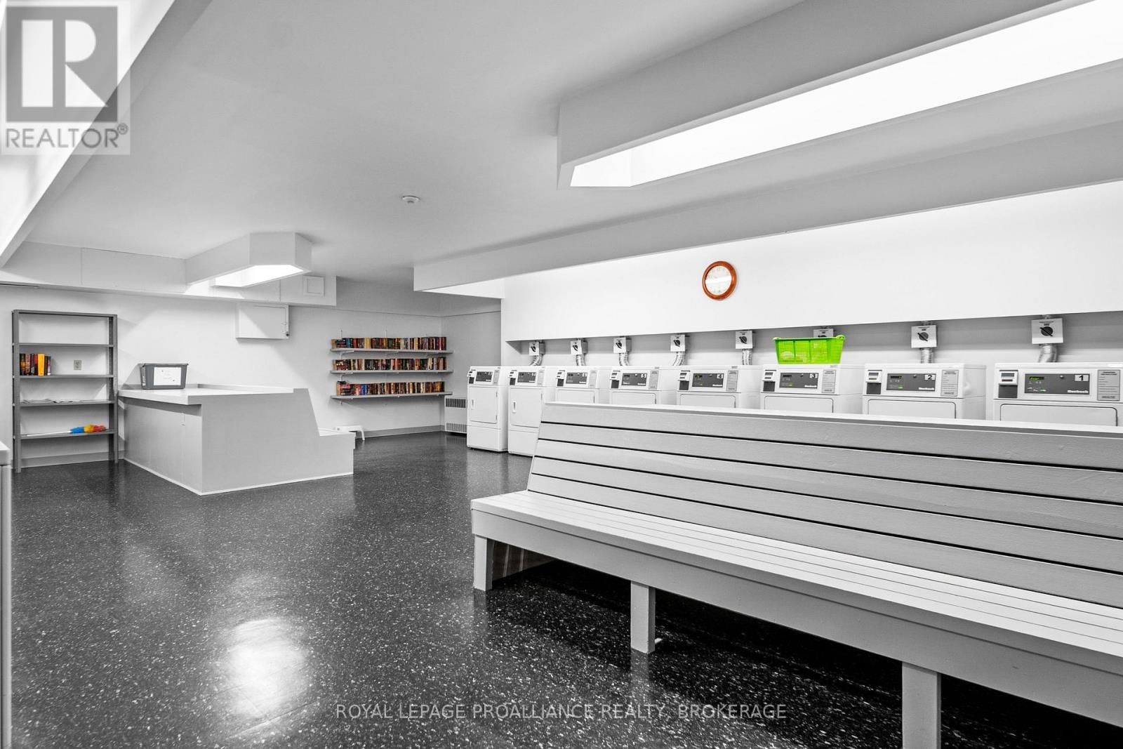 510 - 66 GREENVIEW DRIVE Image 22