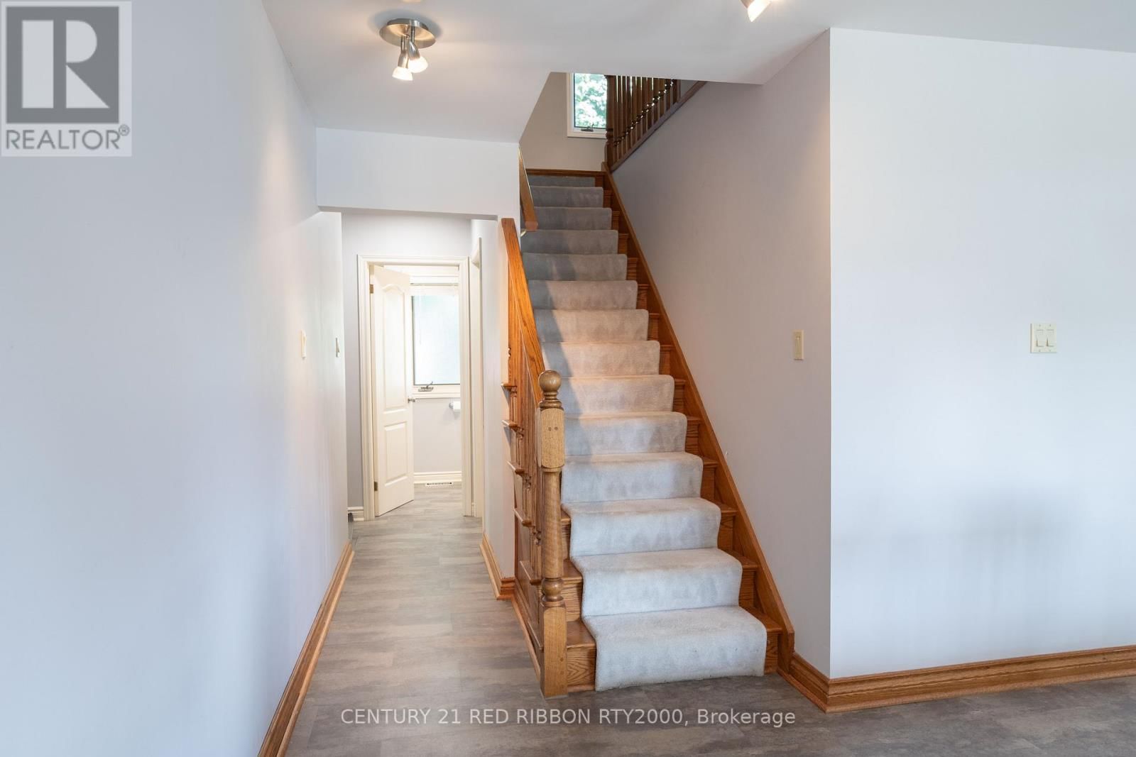 51 QUEEN STREET Image 22