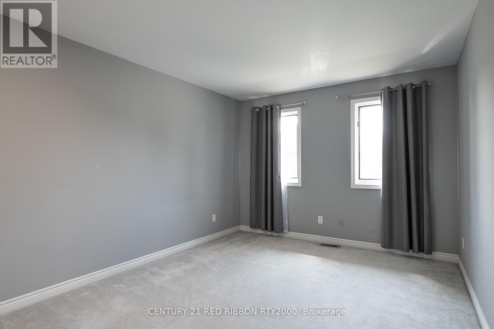 51 QUEEN STREET Image 25