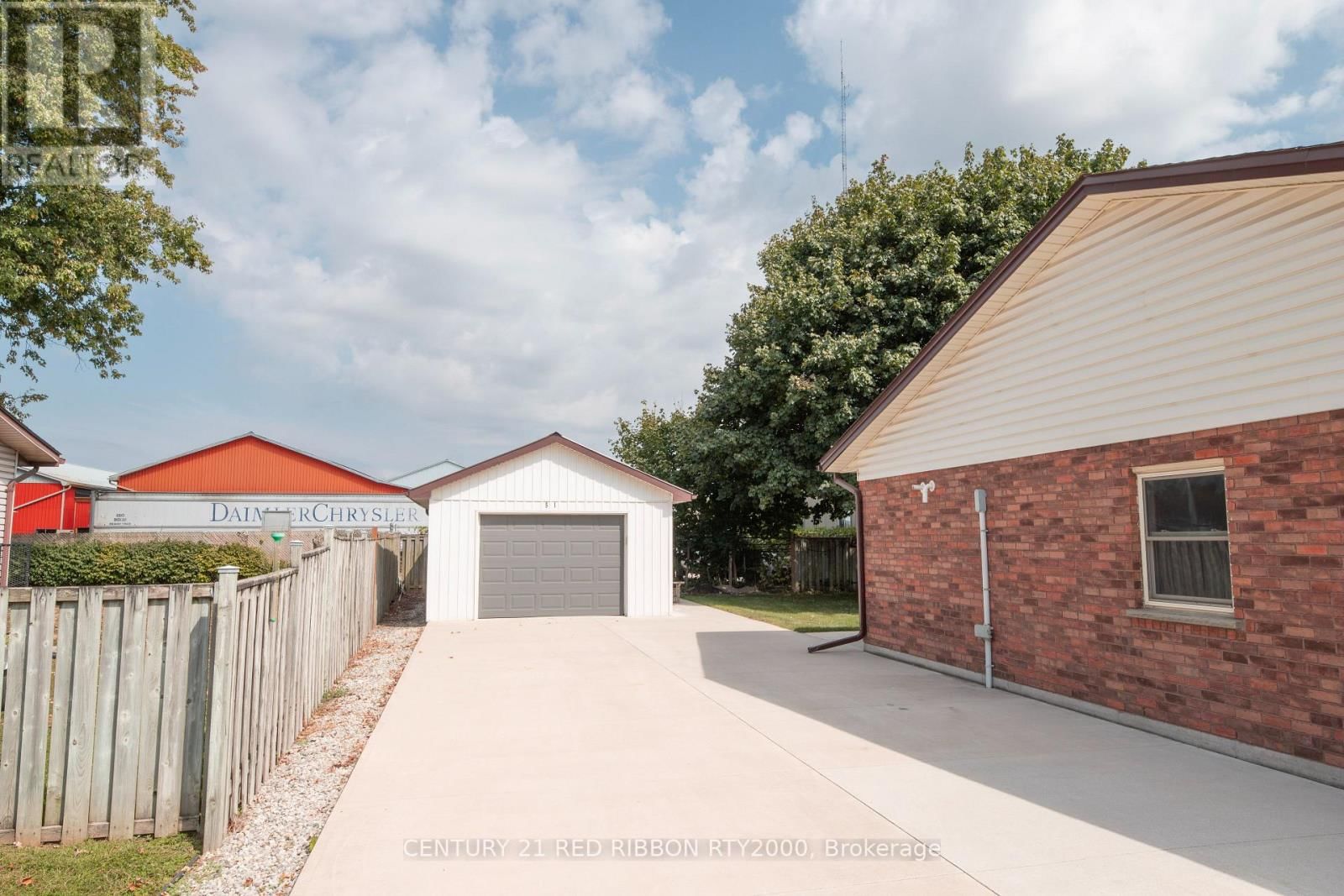 51 QUEEN STREET Image 40