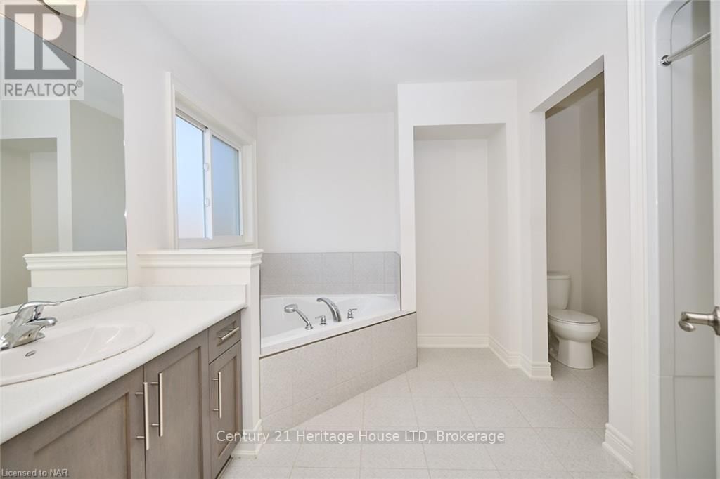 14 OVERHOLT DRIVE Image 21