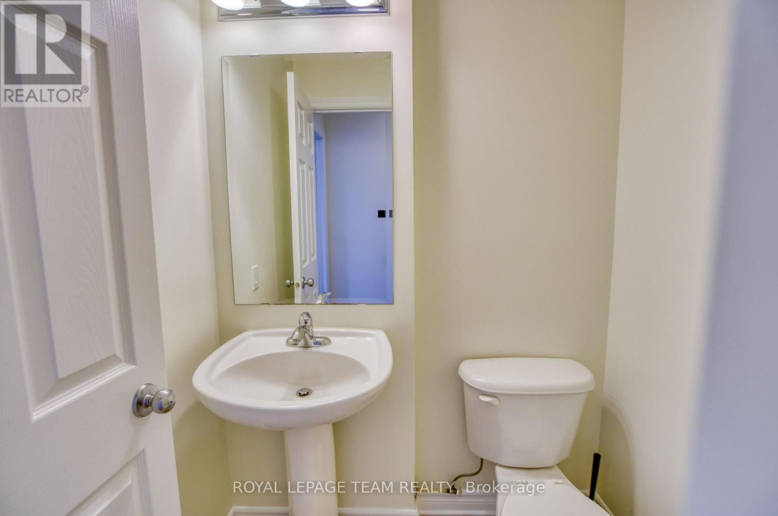 7 - 176 PASEO PRIVATE Image 17