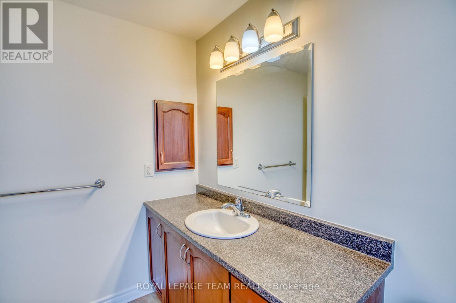 7 - 176 PASEO PRIVATE Image 29