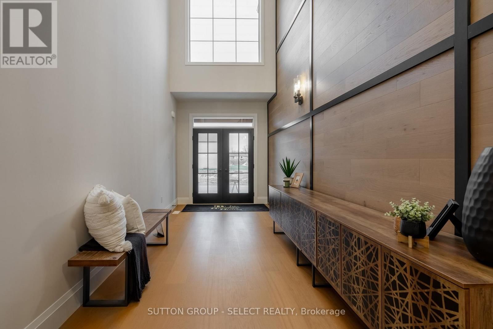 6343 HEATHWOODS AVENUE Image 3