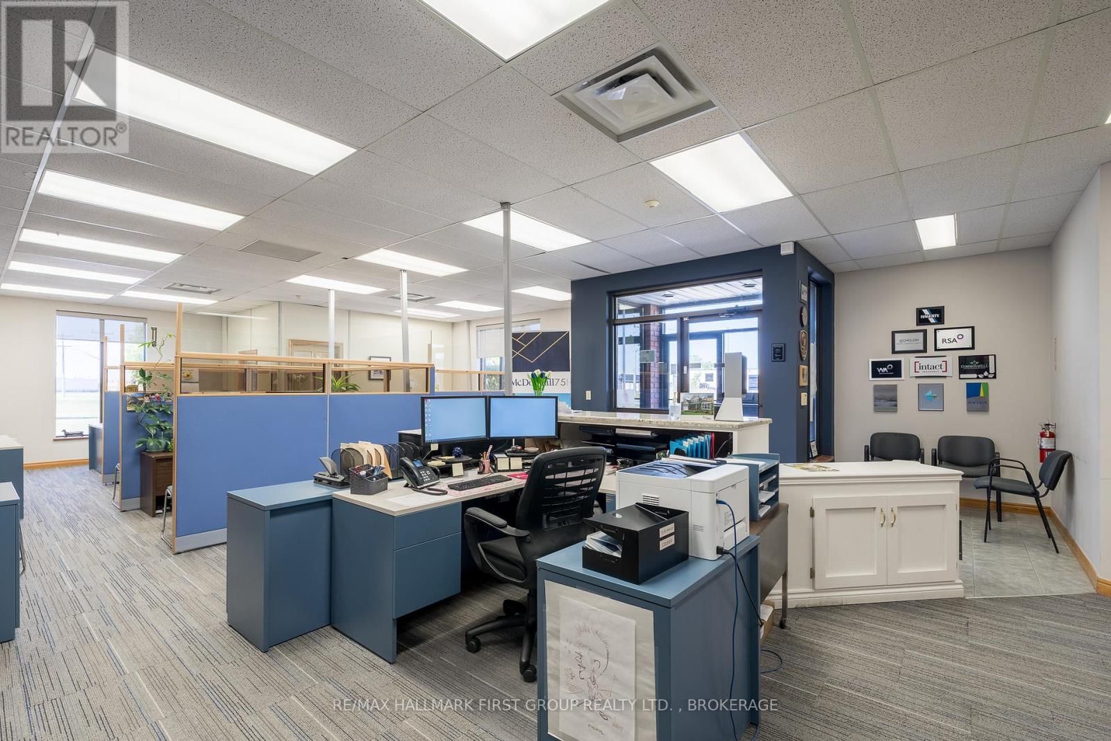 90 INDUSTRIAL BOULEVARD Image 20