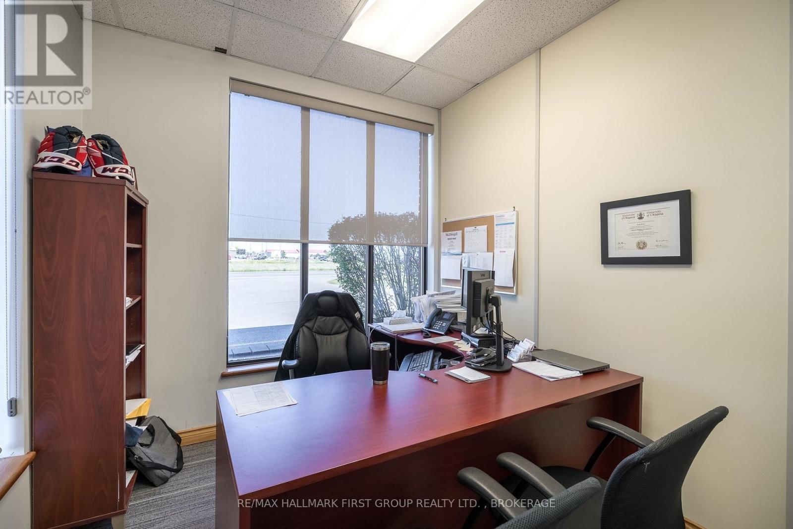 90 INDUSTRIAL BOULEVARD Image 25