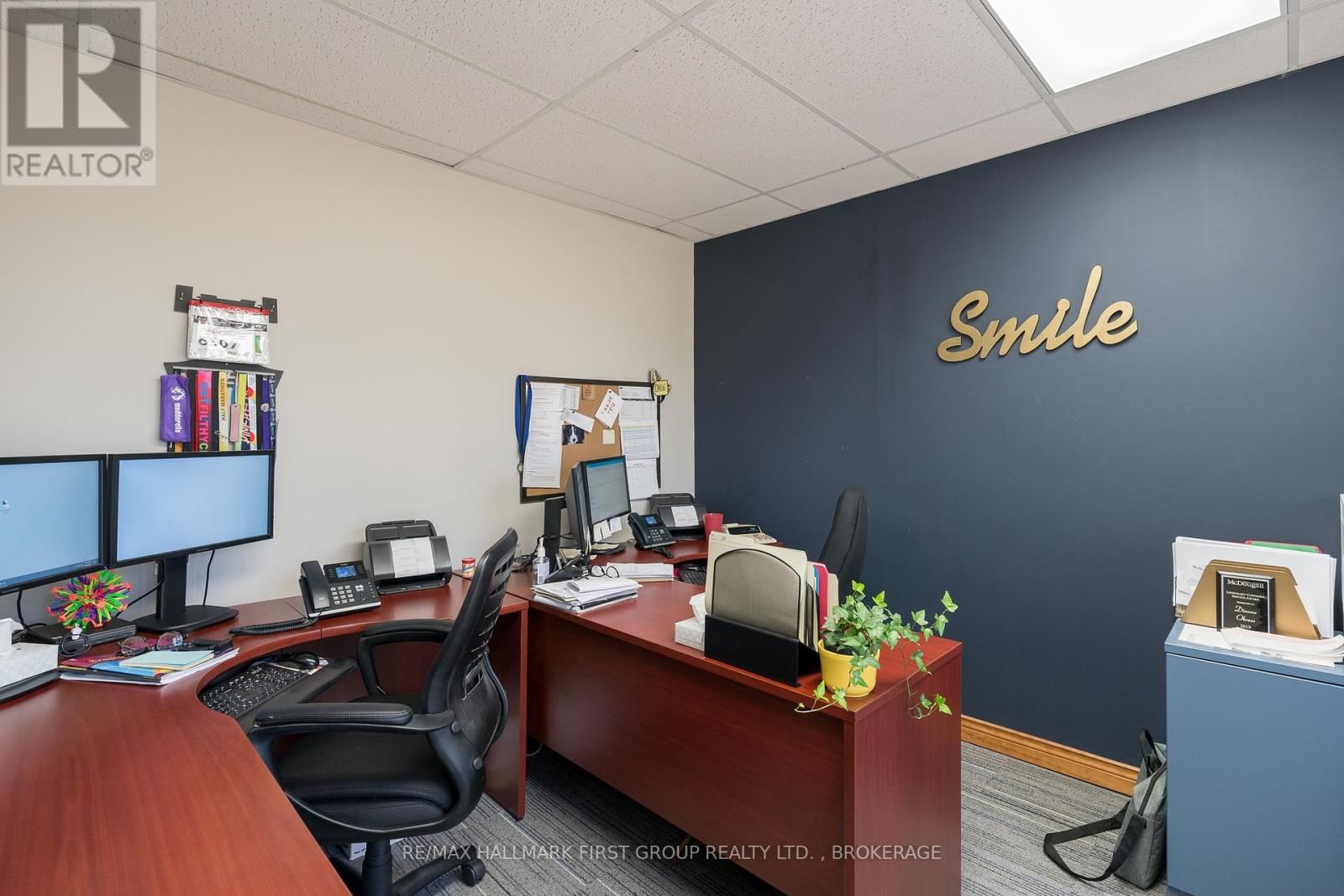 90 INDUSTRIAL BOULEVARD Image 29