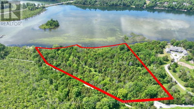 Image #1 of Commercial for Sale at Applewood, Frontenac , Ontario