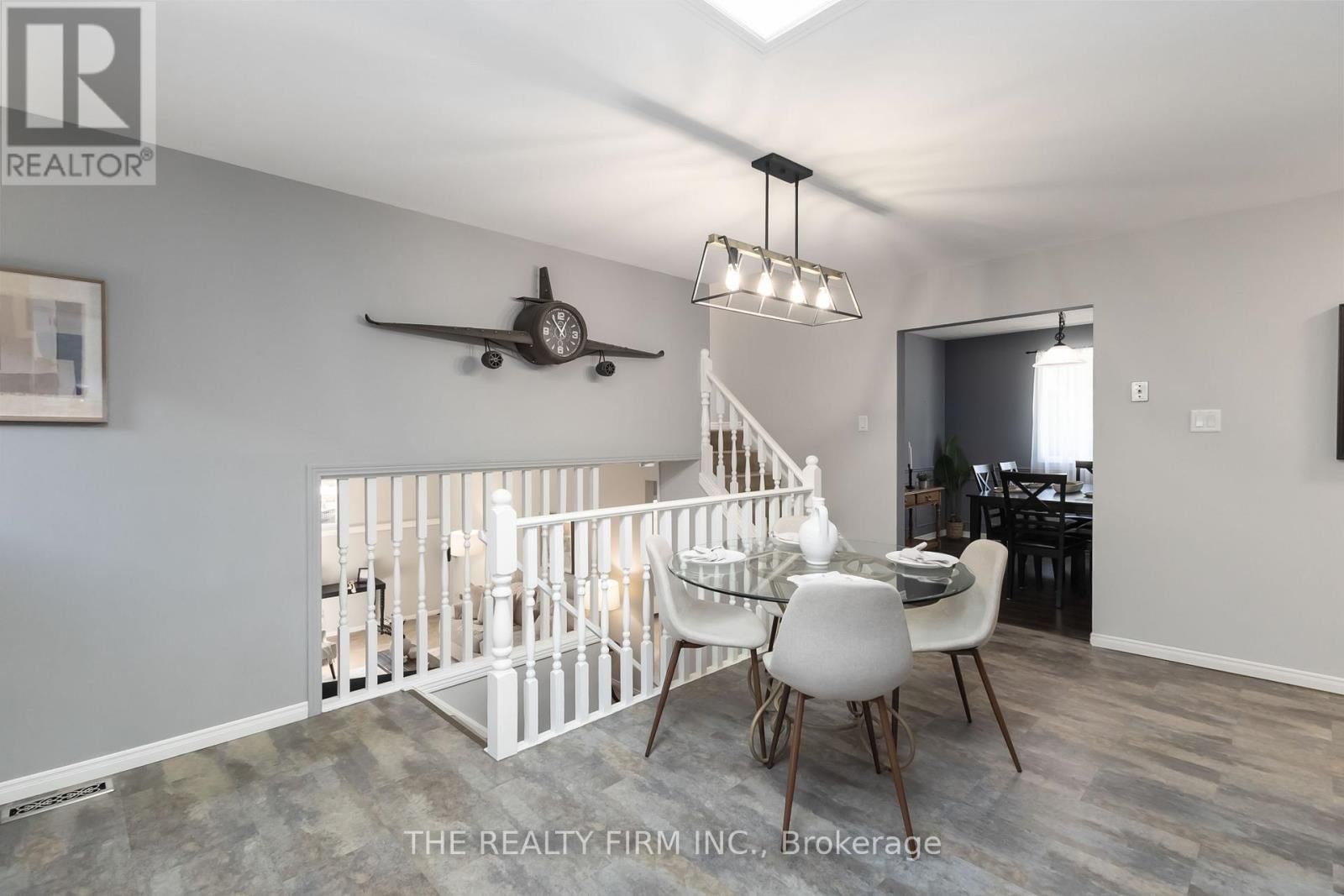 1060 GUILDWOOD BOULEVARD Image 13