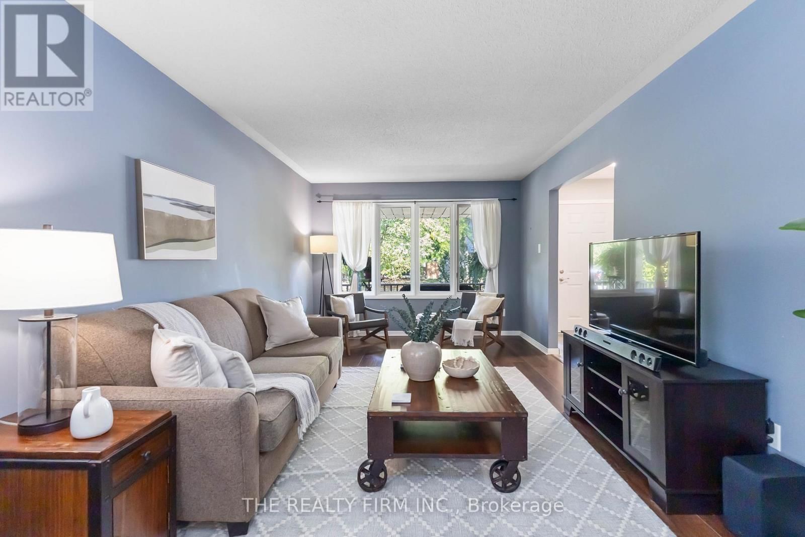 1060 GUILDWOOD BOULEVARD Image 6