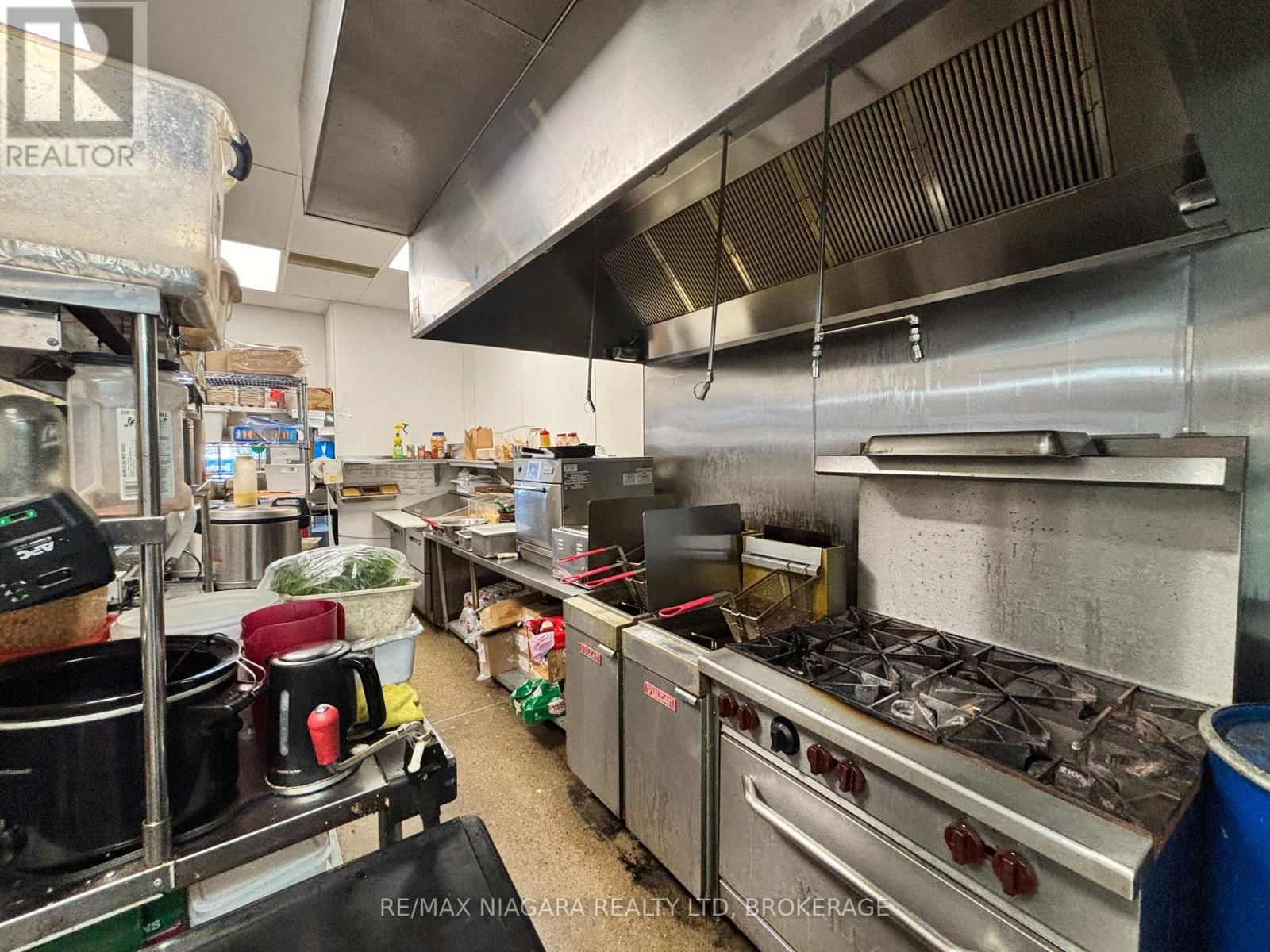 Unit #4 - 1356 SOUTH SERVICE ROAD SOUTH Image 20