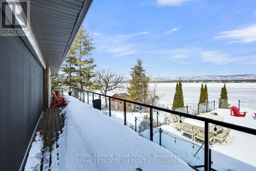 3886 ARMITAGE AVENUE Image 15