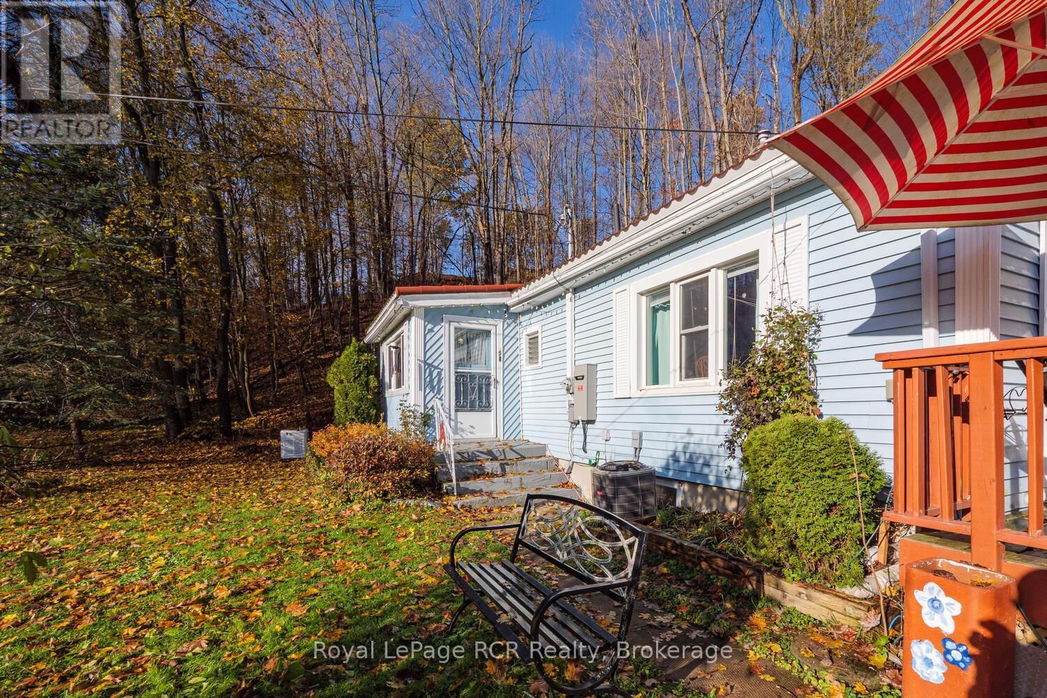 58 2ND STREET WEST Image 22