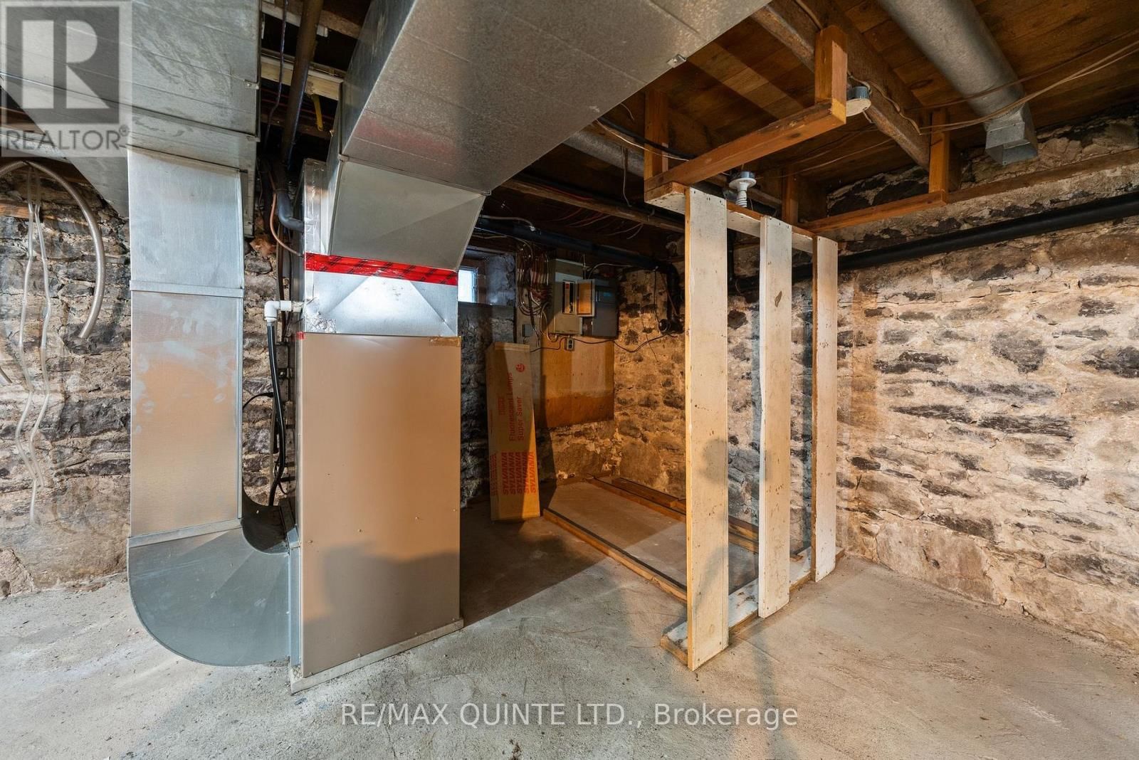 449 HARMONY ROAD Image 35