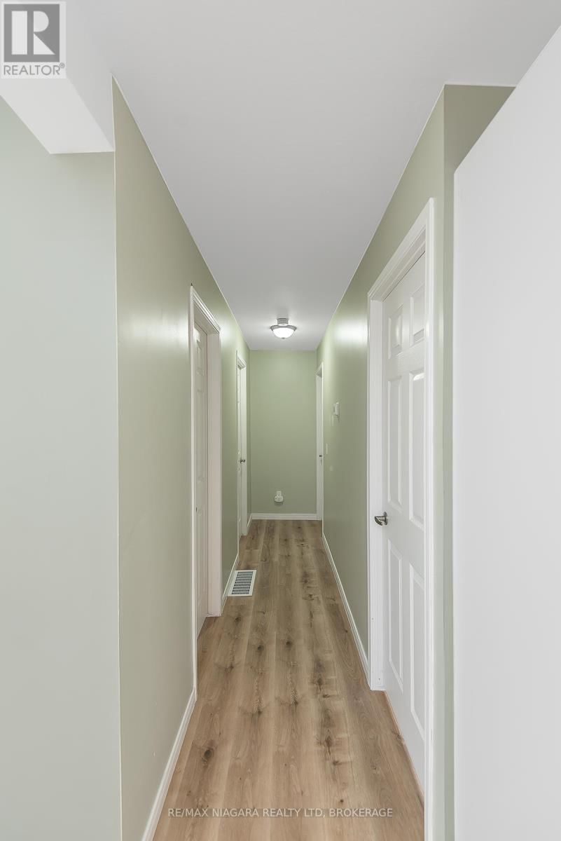 243 NORTH STREET NORTH Image 23