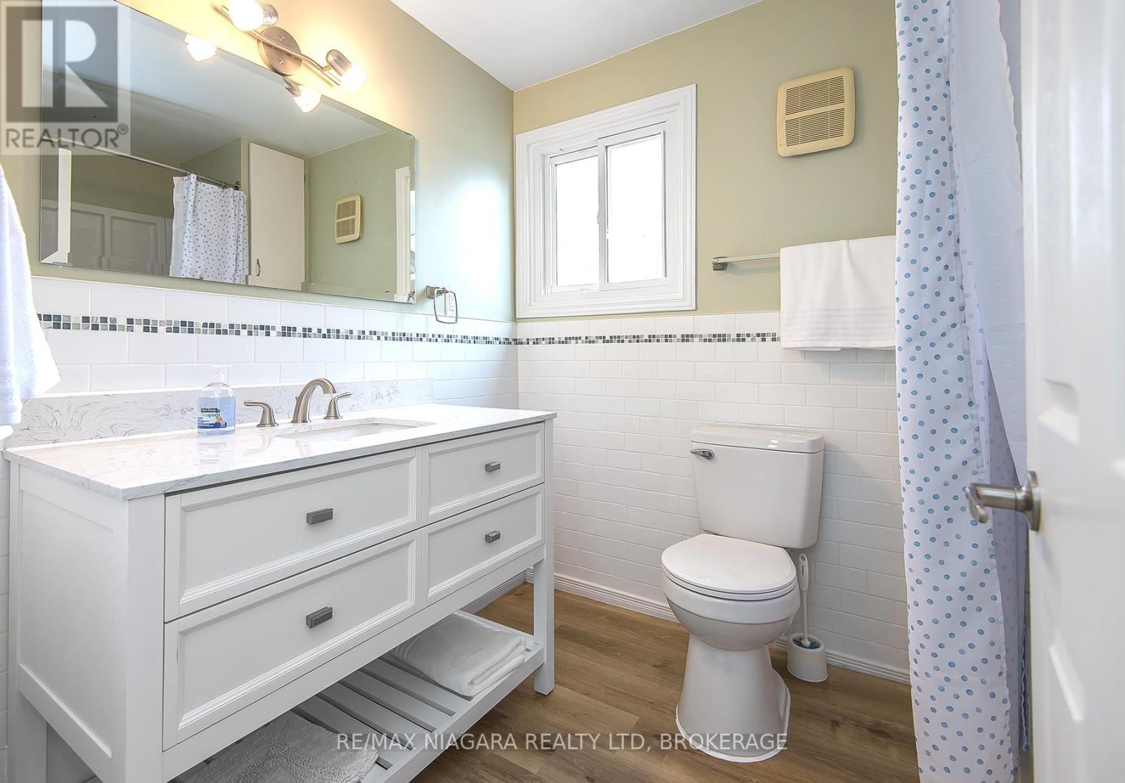 243 NORTH STREET NORTH Image 24