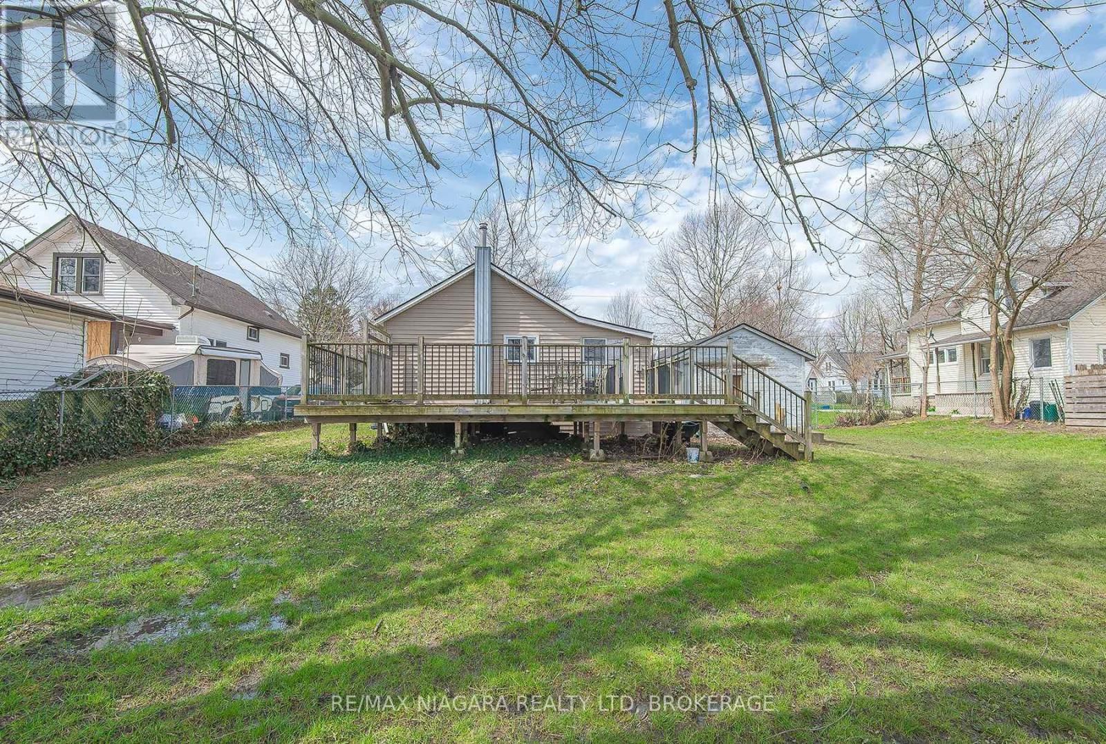 243 NORTH STREET NORTH Image 28