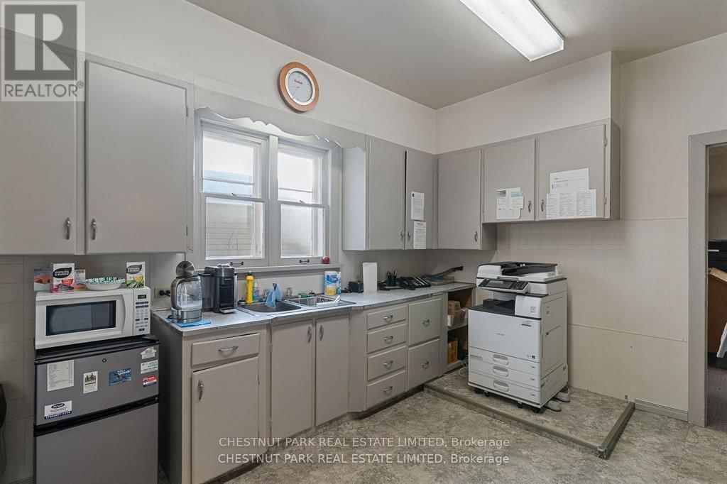 238 HIGHLAND STREET Image 14