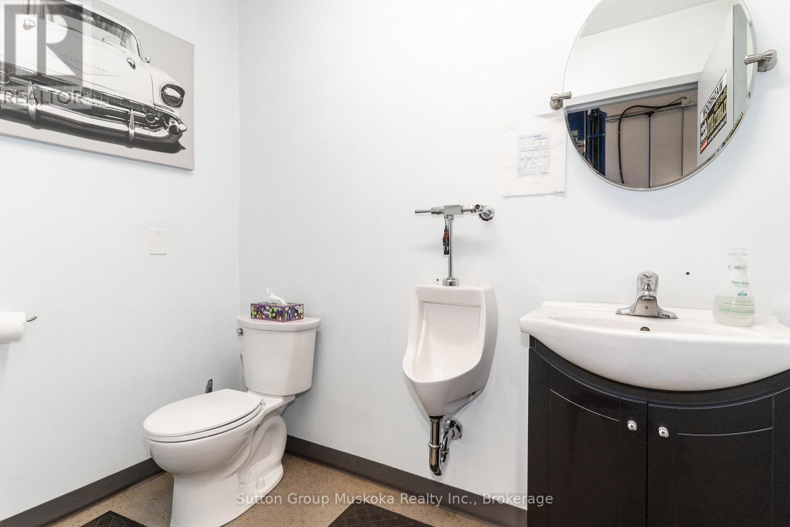 492 OLD FERGUSON ROAD EAST Image 16