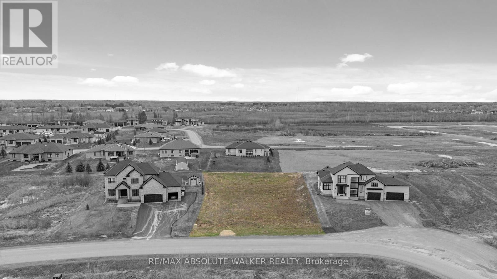 4011 PERENNIAL WAY Image 2