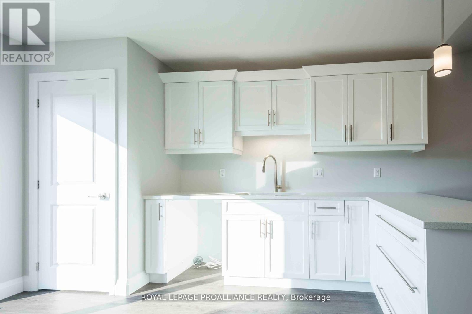 50 MACKENZIE JOHN CRESCENT Image 7