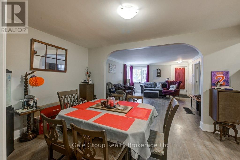 20 TEEPLE STREET Image 24