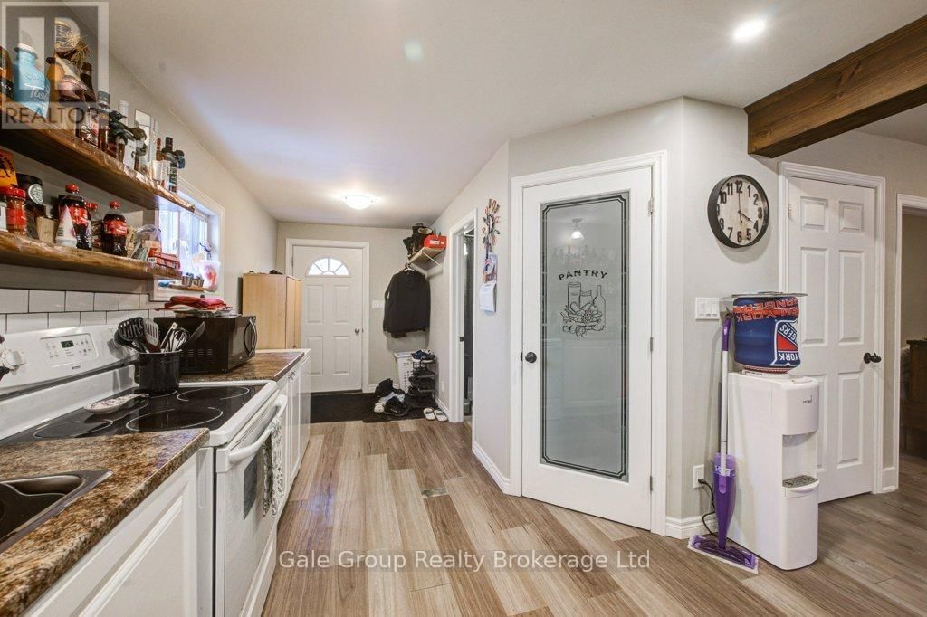 20 TEEPLE STREET Image 30