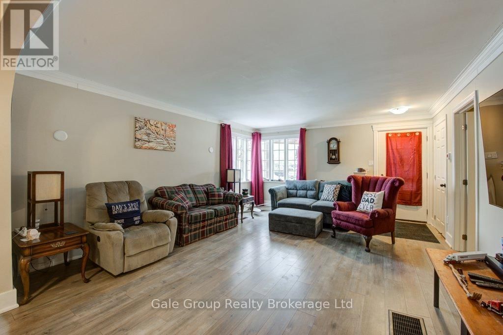 20 TEEPLE STREET Image 6