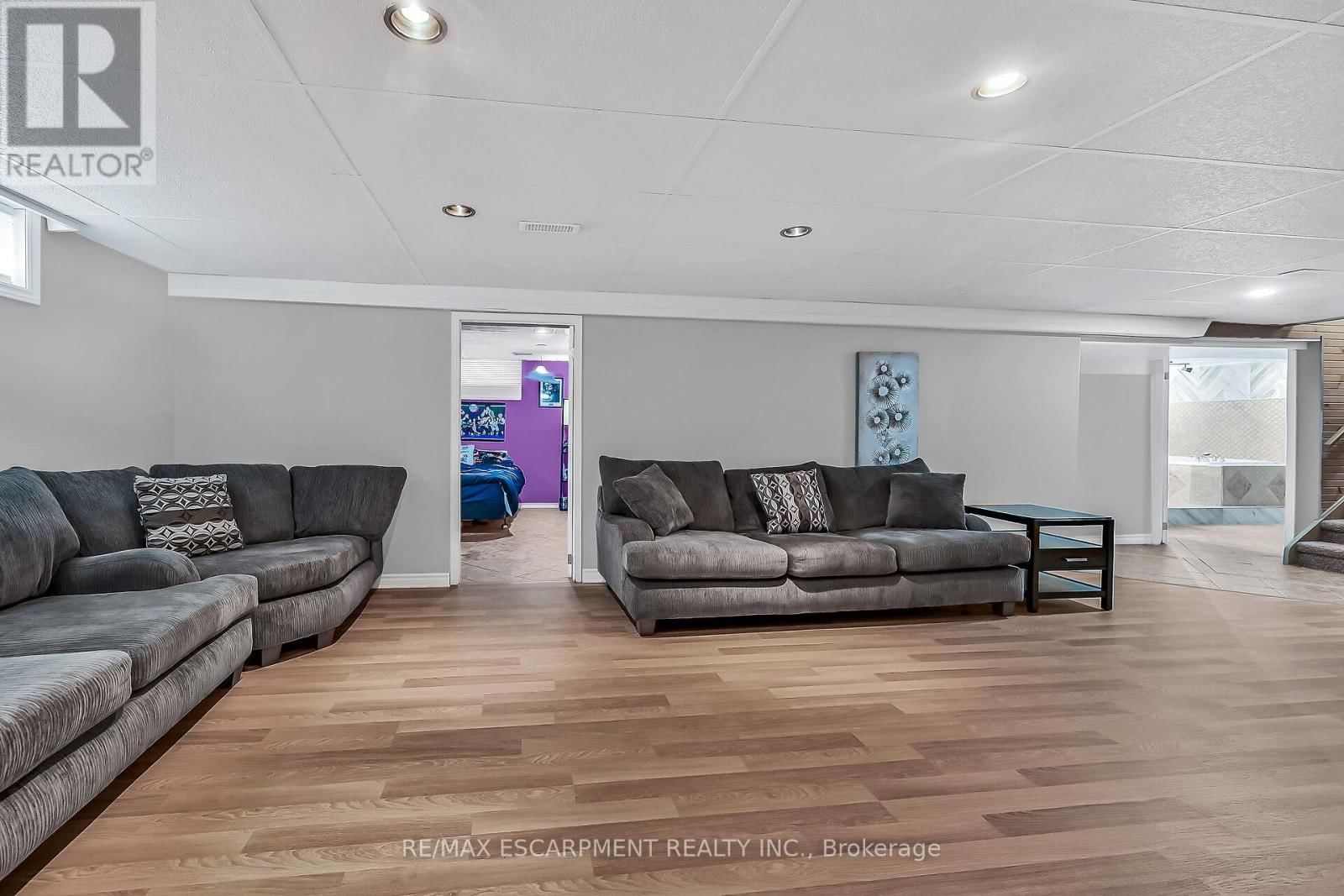 4 CLIFFORD STREET Image 30