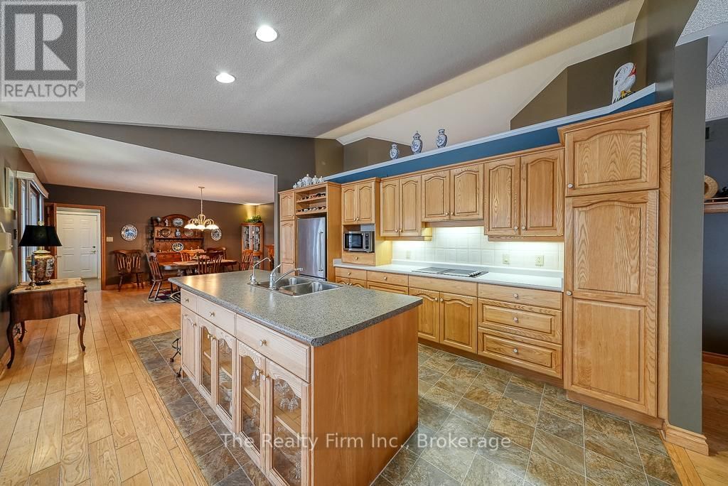 716173 18TH LINE Image 10