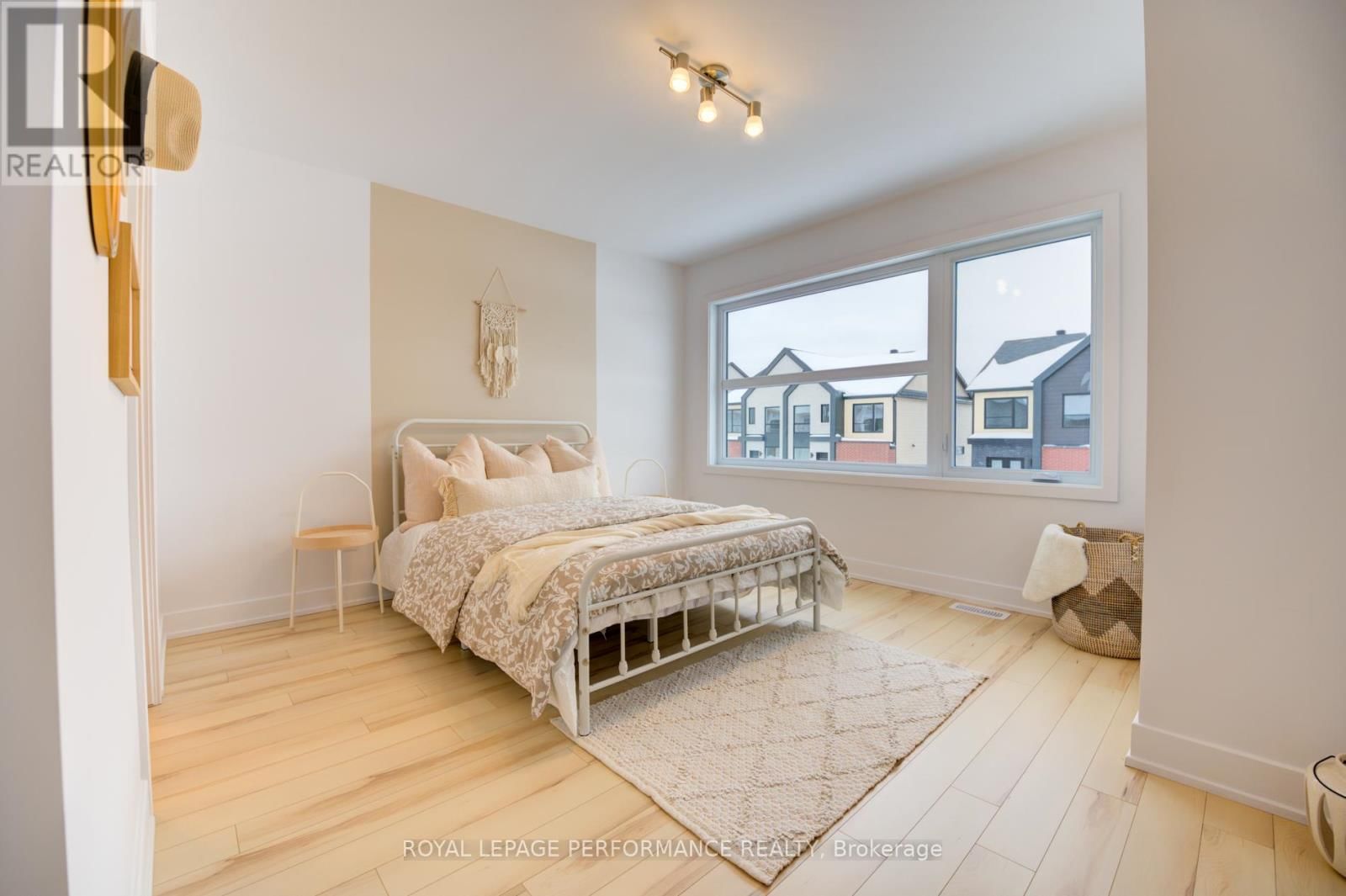 TH-152C CYPRESS STREET Image 15