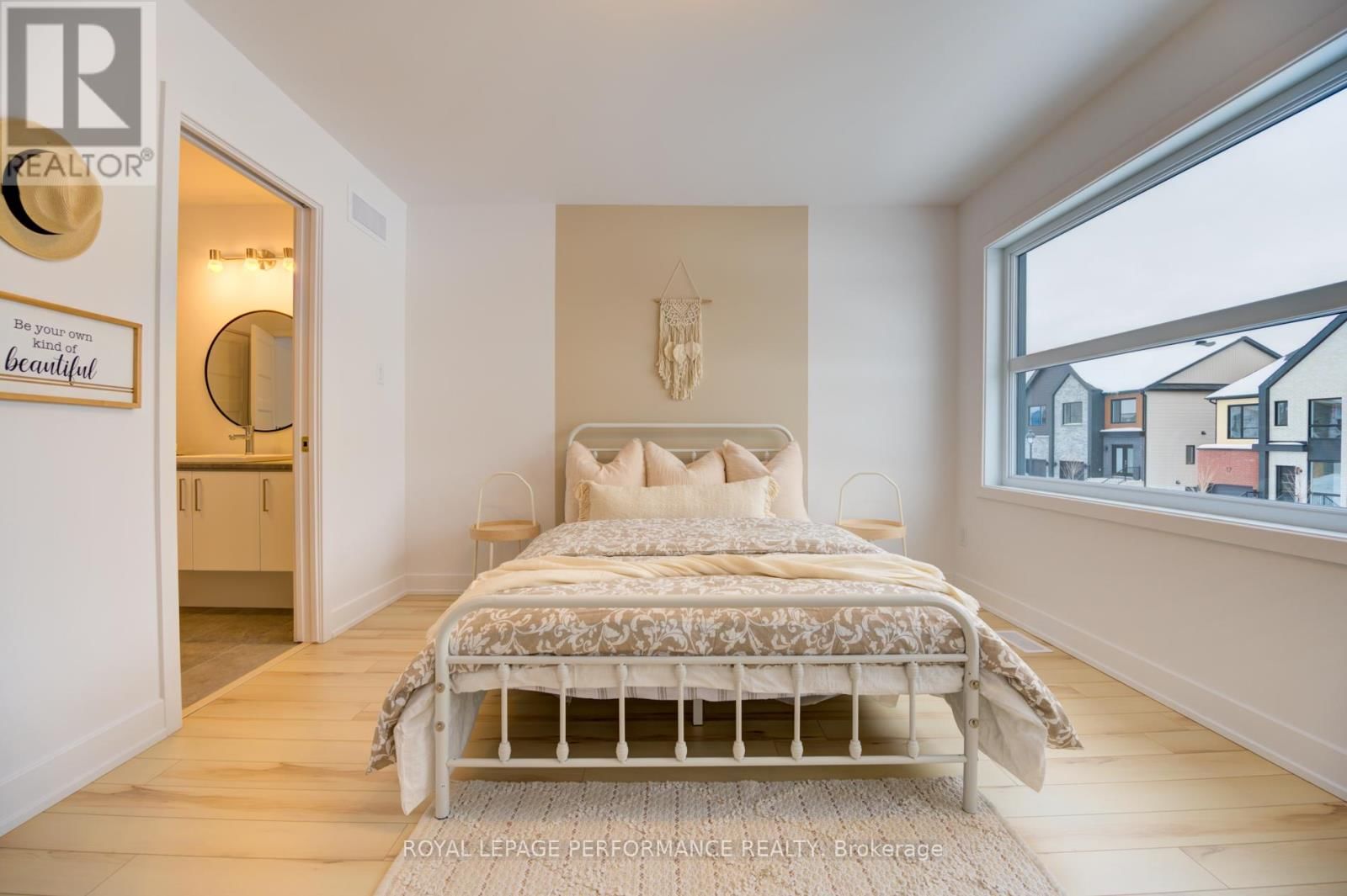 TH-152C CYPRESS STREET Image 16