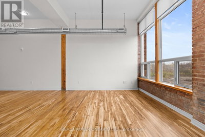 Image #1 of Commercial for Sale at Mill, Carleton Place, Ontario