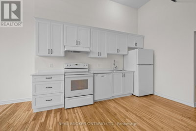 Image #1 of Commercial for Sale at Mill, Carleton Place, Ontario