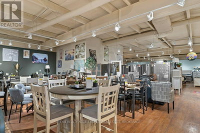 Image #1 of Commercial for Sale at Centre, Greater Napanee , Ontario