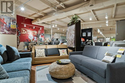 Image #1 of Commercial for Sale at Centre, Greater Napanee , Ontario