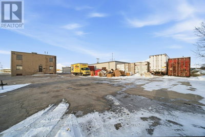 Image #1 of Commercial for Sale at Centre, Greater Napanee , Ontario