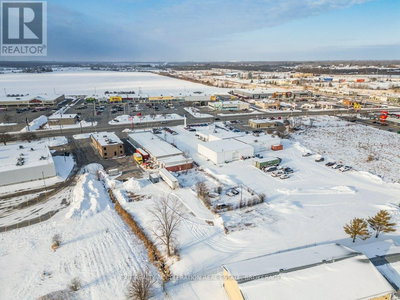 Image #1 of Commercial for Sale at Centre, Greater Napanee , Ontario