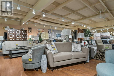 Image #1 of Commercial for Sale at Centre, Greater Napanee , Ontario