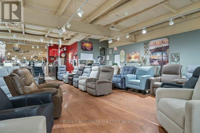 Image #1 of Commercial for Sale at Centre, Greater Napanee , Ontario