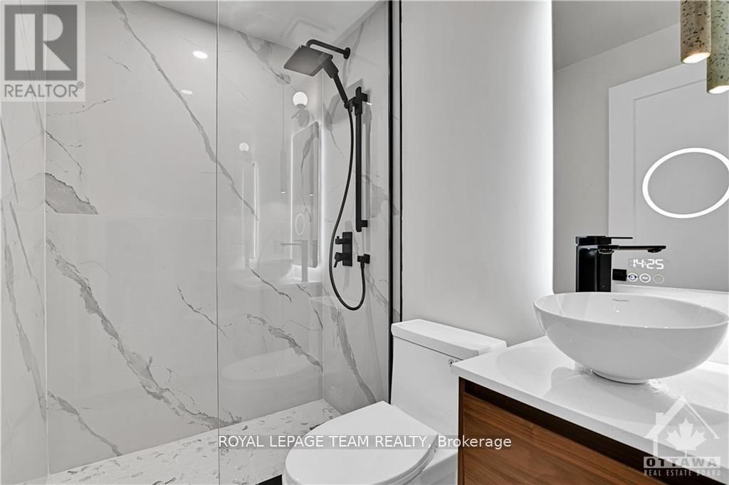 828 ALPINE AVENUE Image 27