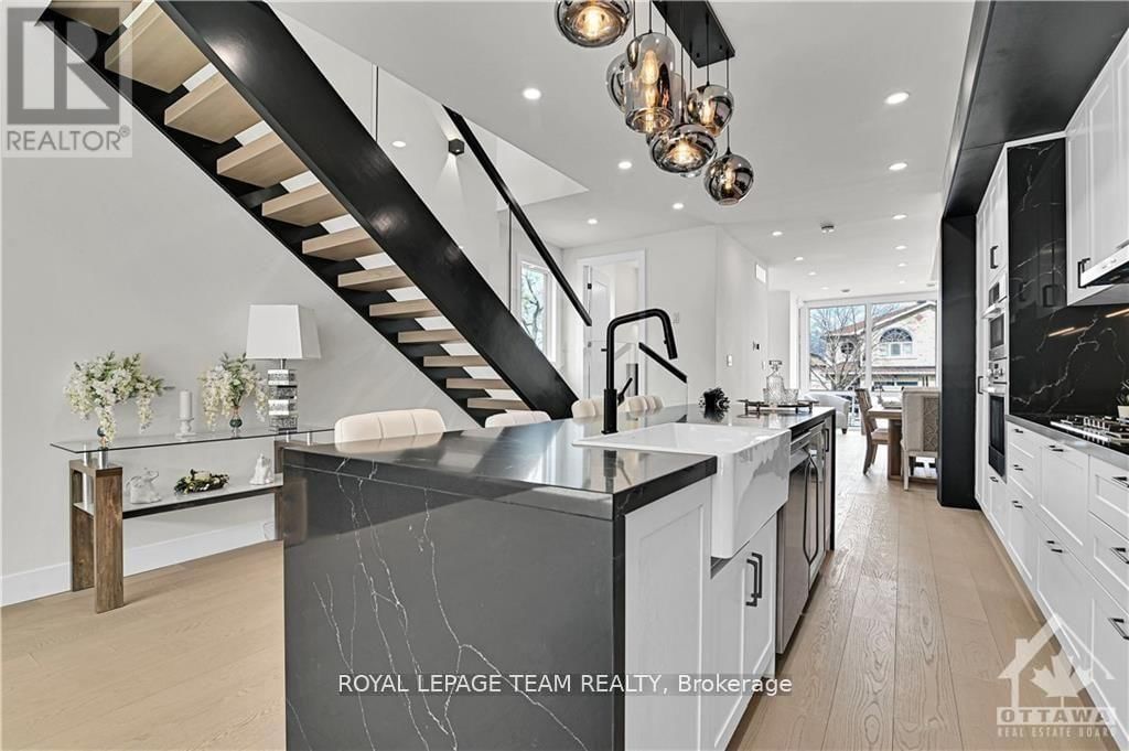 828 ALPINE AVENUE Image 7