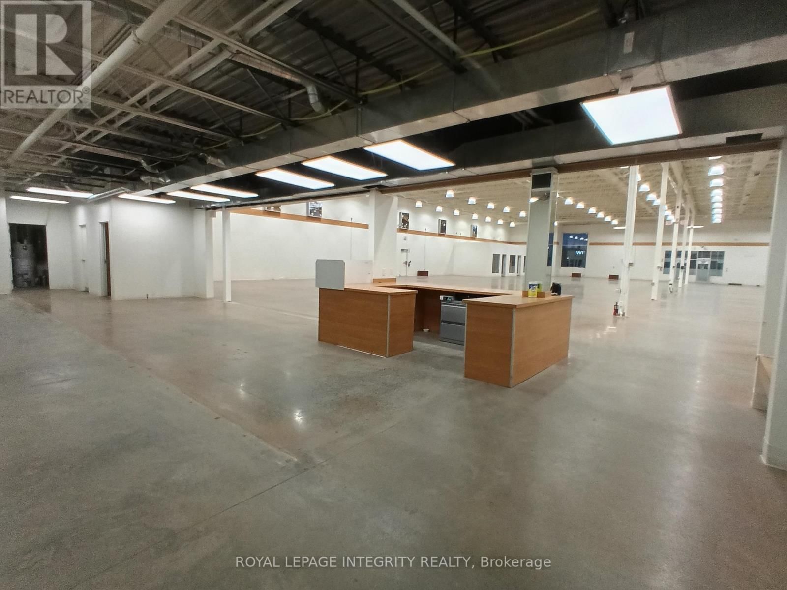 2747 CHAMBERLAND STREET Image 14