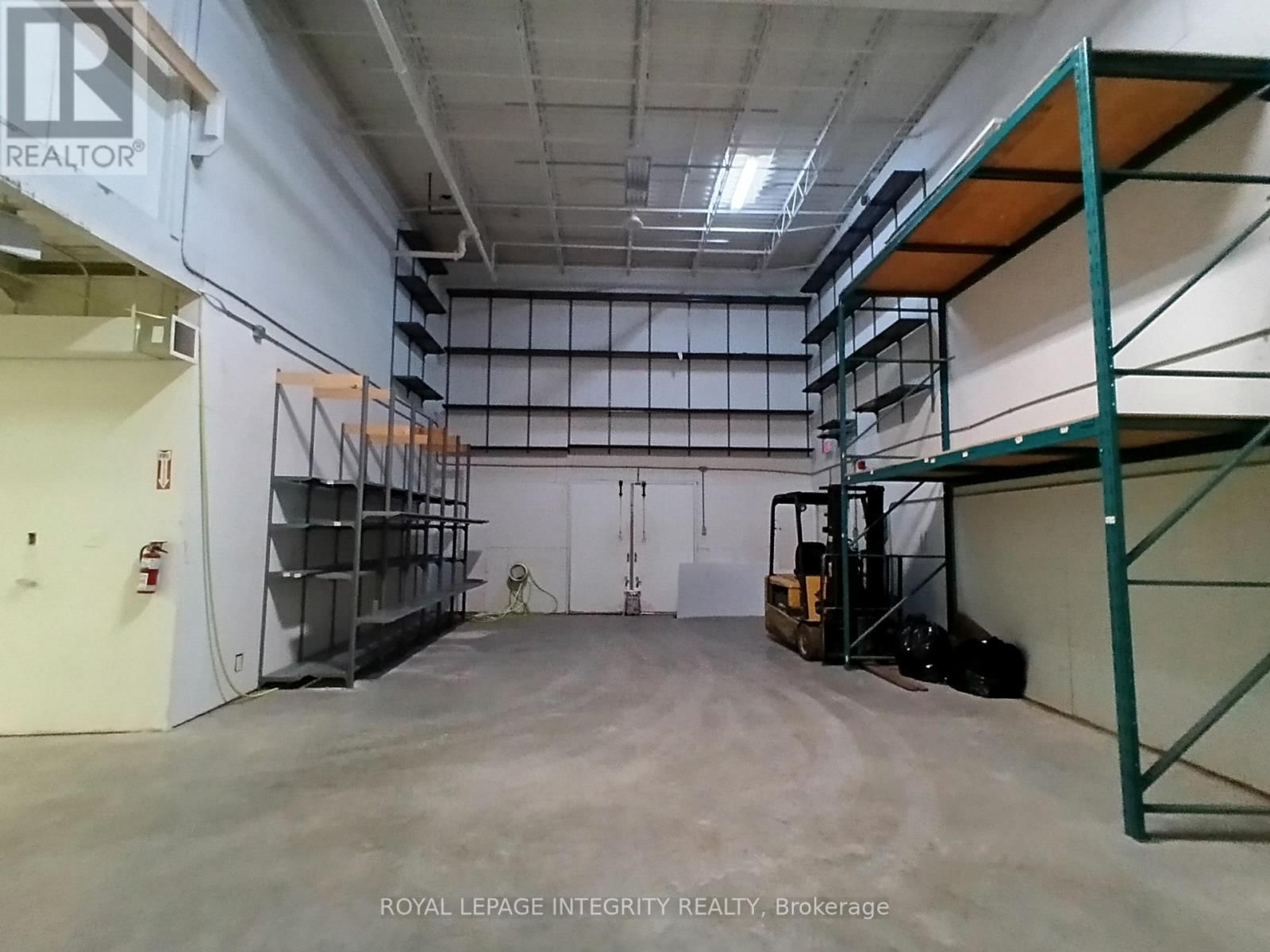 2747 CHAMBERLAND STREET Image 15