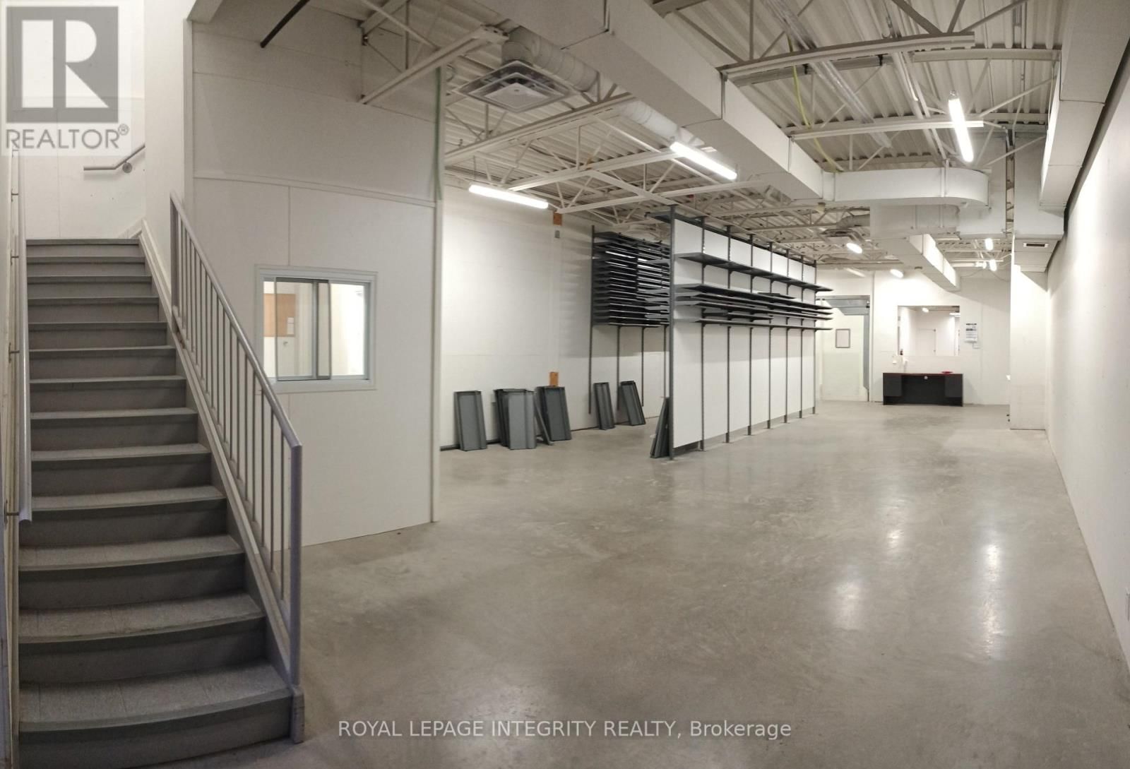 2747 CHAMBERLAND STREET Image 30