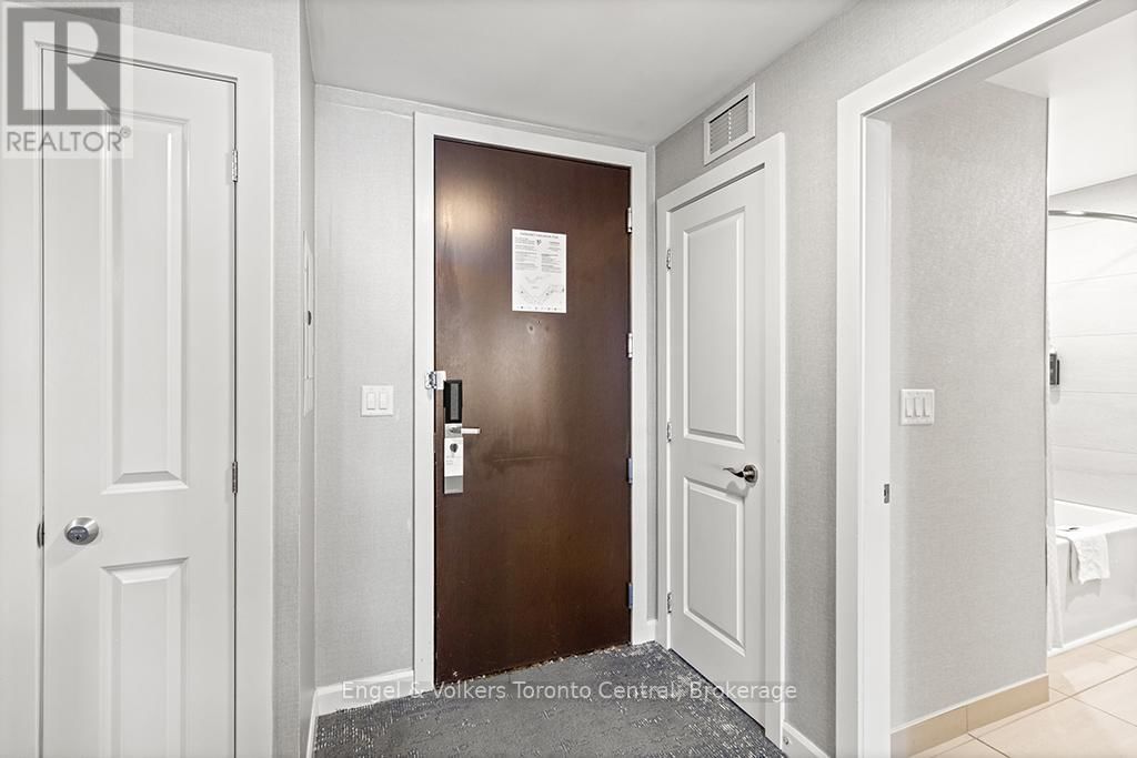 321 - 220 GORD CANNING DRIVE Image 16